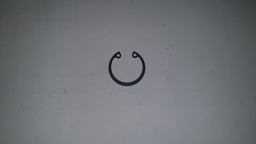 Внутреннее стопорное кольцо W24. СССР. Харьков - изображение 1