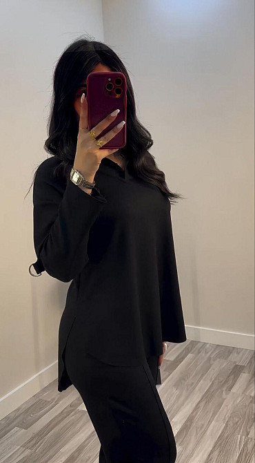 Жіночий стильний повсякденний костюм з V-вирізом двонитка Чорний, 60/62 Одеса - фото 2