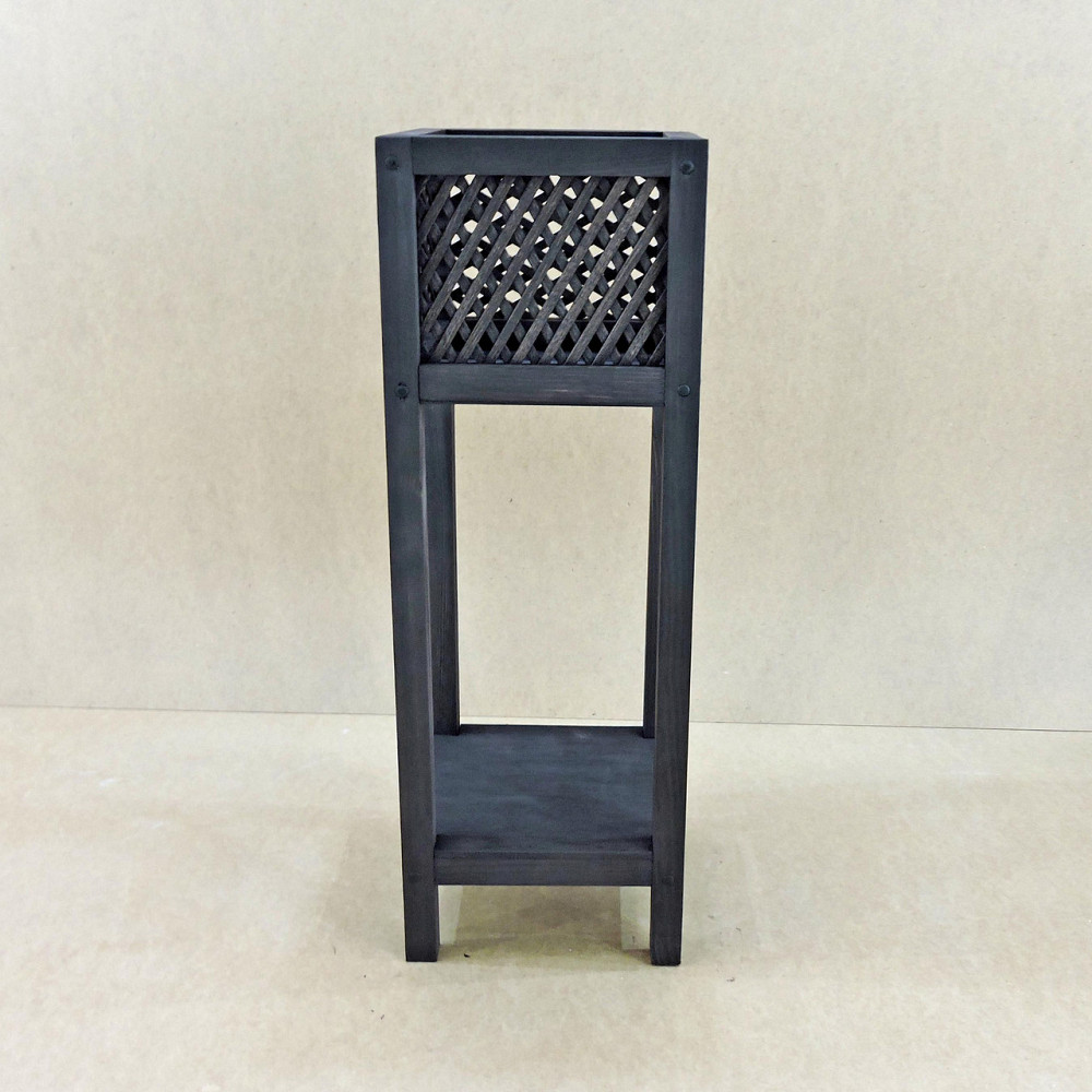 Кашпо на стойке 