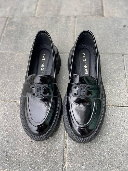 Туфли женские KATI SHOES черные лакированные натуральная кожа на низком ходу размер 36-40 (305) Коломия - фото 8