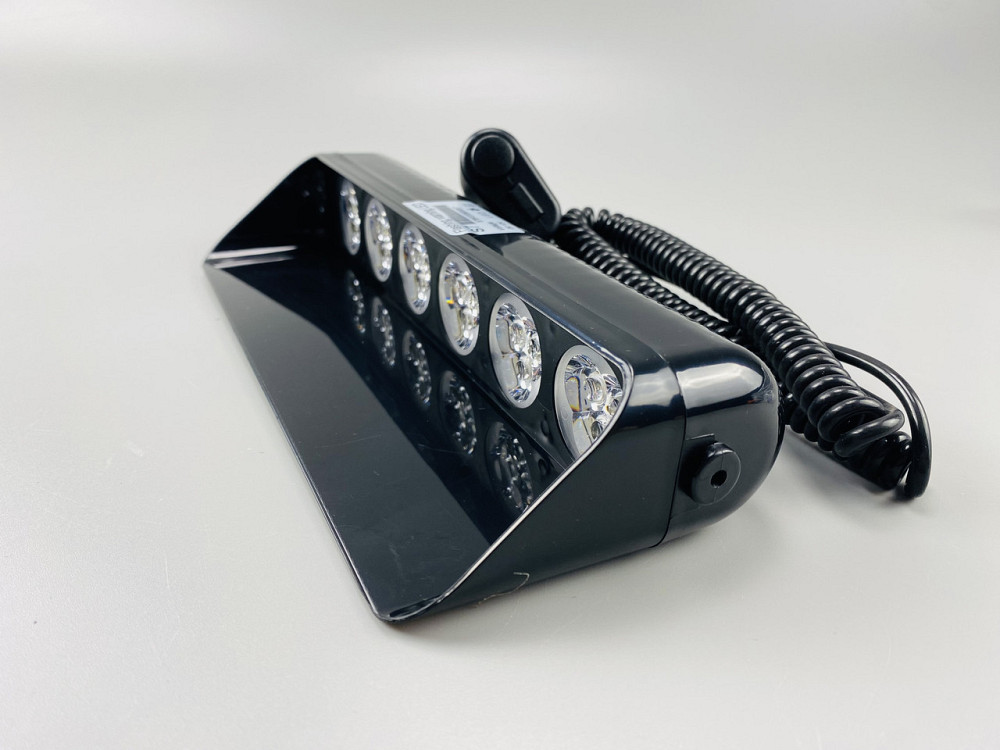 Маячок проблисковий S7 стробоскоп автомобільний 9-80V 18 led діодів білий спалах під скло Мукачево - фото 2