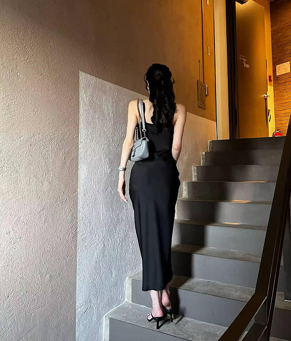 Жіноче мідіплаття-комбінація на тонких бретелях шовк Чорний Одеса - фото 4