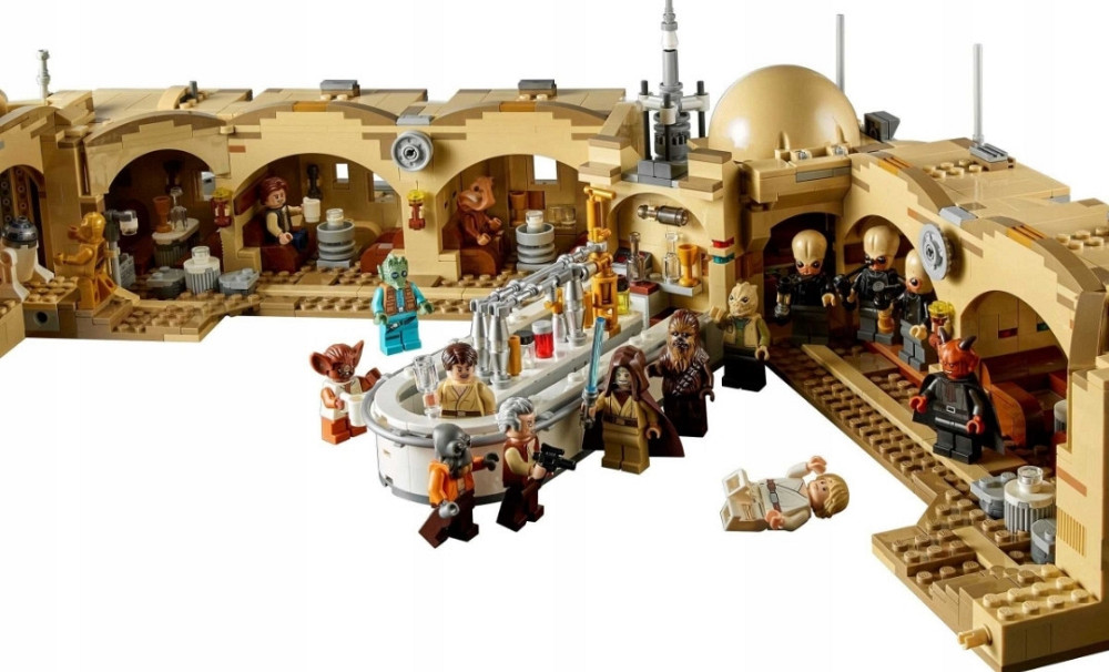 Блоковий конструктор LEGO Star Wars Mos Eisley Cantina 75290 Киев - изображение 6