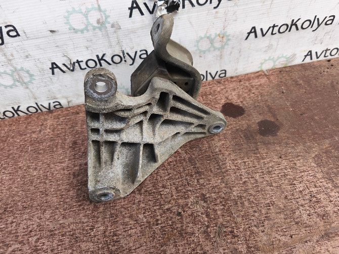 Подушка (опора) двигуна ліва VW T5 T6 2.0 tdi 2010-2019 (7E0399151C) Ковель - фото 3