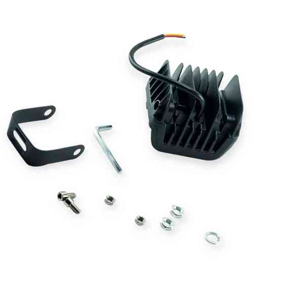 Фара LED прямокутна 100х76х73 (ДВШ) 36W дальній SPOT додаткова Мукачево