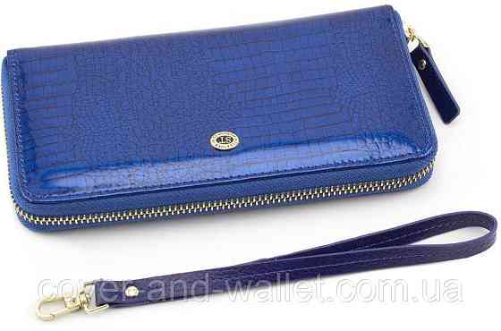 Лаковый женский кожаный кошелек на молнии синего цвета ST Leather S4001A Киев