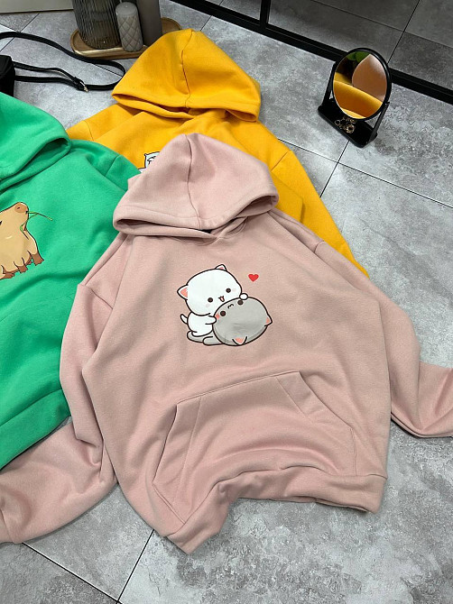 Женское уютное теплое худи оверсайз с милым принтом трехнитка Тедди + трехнитка с начесом пенье Пудра Одесса - изображение 1