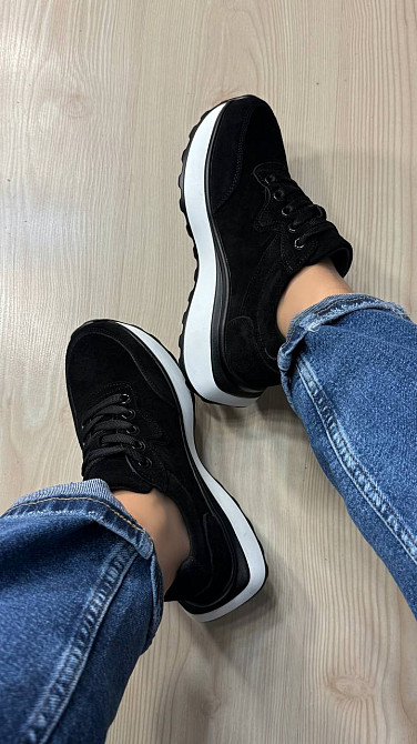 Кроссовки женские Hengji 725-7 замшевые на белой подошве черные, 36, 23 см Киев - изображение 14