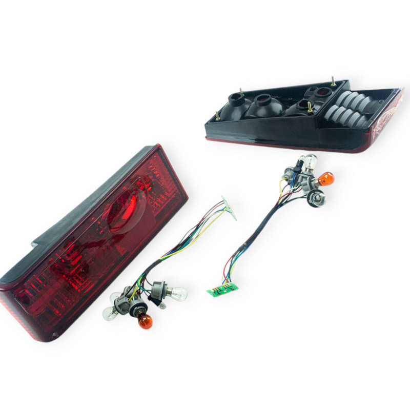 Ліхтар задн. Н О (пара) повністю червоний 2108-2114 Мукачево - фото 1