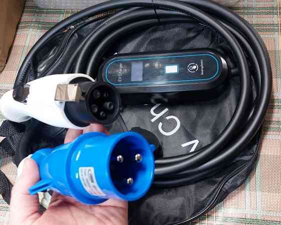 Зарядка Зарядний пристрій для електромобіля до електрокара електрички. Киев