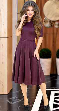 Красивое платье с расклешённой юбкой (42) Киев