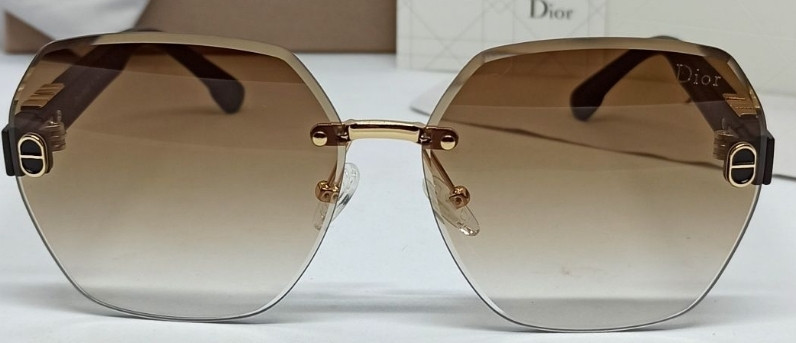 Жіночі брендові окуляри безправні коричневий градієнт із золотим лого Київ - фото 7