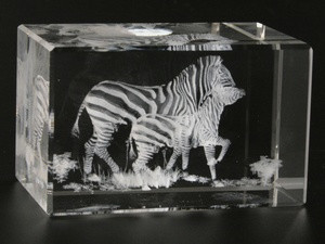 Фигурка Зебры голограмма в хрустале Киев - изображение 1