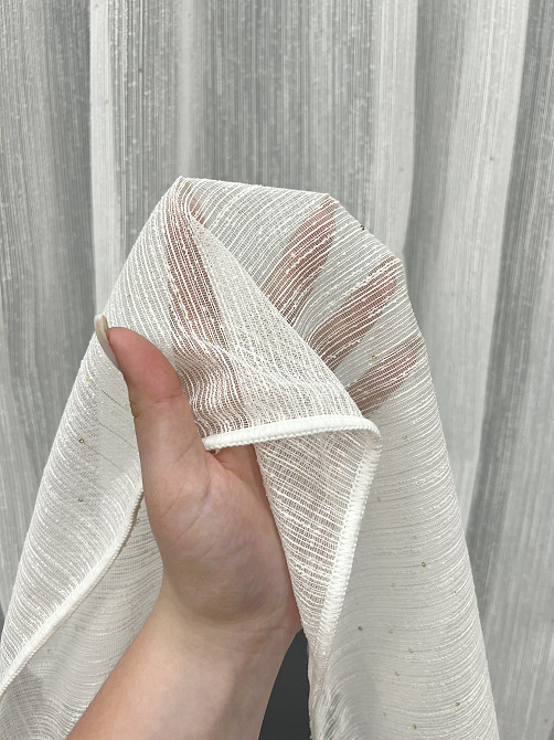 Тюль VR-Textil Mirava 2064т Льон однотонний з паєтками Молочний з золотистим 400х270 см (42-1274) Київ - фото 4