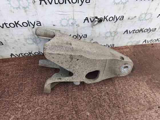 Кронштейн (опора) двигуна задній VW T5 T6 2.0 tdi 2003-2019 (7E0199370L) Ковель