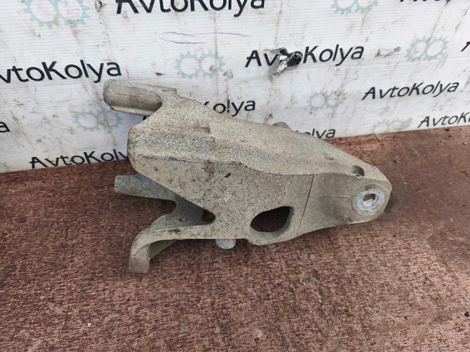 Кронштейн (опора) двигуна задній VW T5 T6 2.0 tdi 2003-2019 (7E0199370L) Ковель - фото 2
