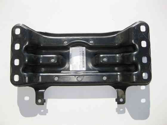 Mercedes-Benz  A2042400002 Траверса АКПП при двигунах M276 V6 3.5л M272 V6 2.5 3.0 3.5л C-Class W204 E-Class C207 4matic Одесса