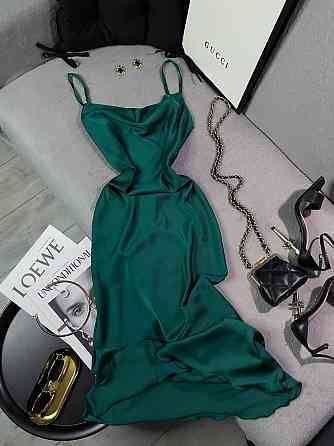 Жіноче романтичне елегантне плаття шовк Зелений, 42/44 Одеса