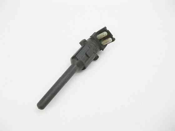 Mercedes-Benz  A2105450024 Датчик рівня охолоджуючої рідини G-class W463 C-class W202 E-class W210 SL-Class R129 SLK R170 CLK Coupe C208 S-class W140  Одесса