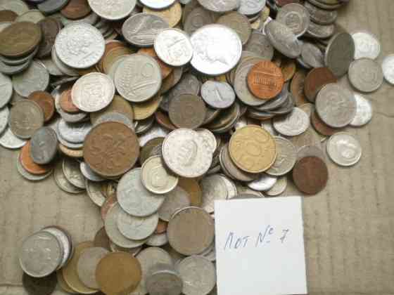 Гора іноземних монет! 500 шт. без Росії (Лот 7) Полтава