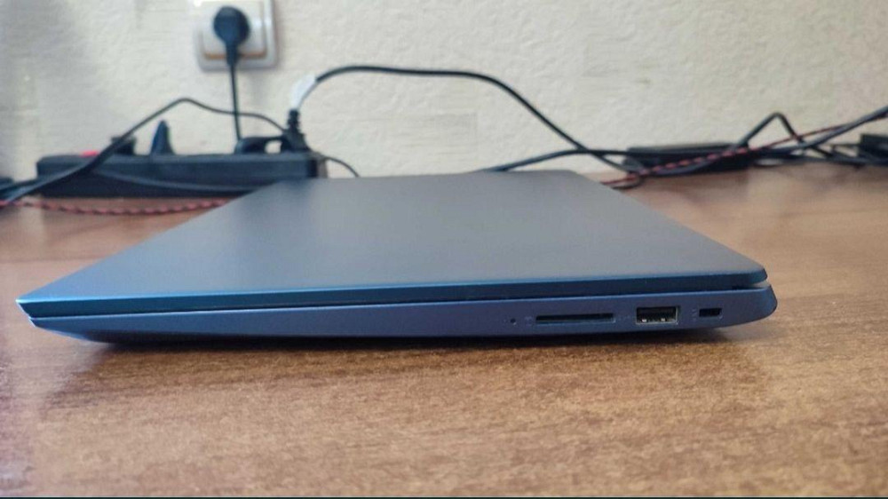 Игровой ноутбук Lenovo IdeaPad 330s 15IKB GTX 1050 б\у Киев - изображение 3