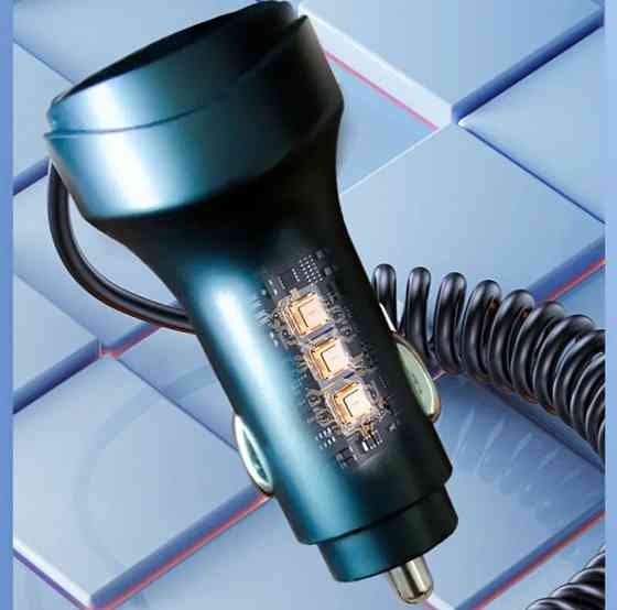 Зарядное устройство для телефона от прикуривателя авто на 2 порта и 3 кабеля Киев