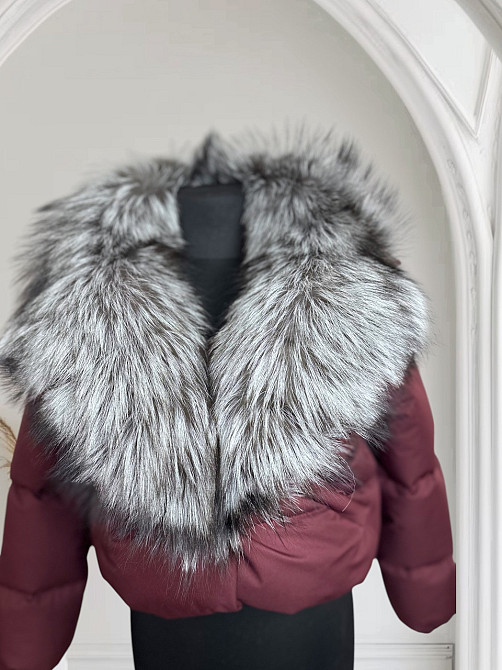 Жіноча куртка пуффер з натуральним хутром чорнобурки Бордовий XS-XL Харків - фото 3