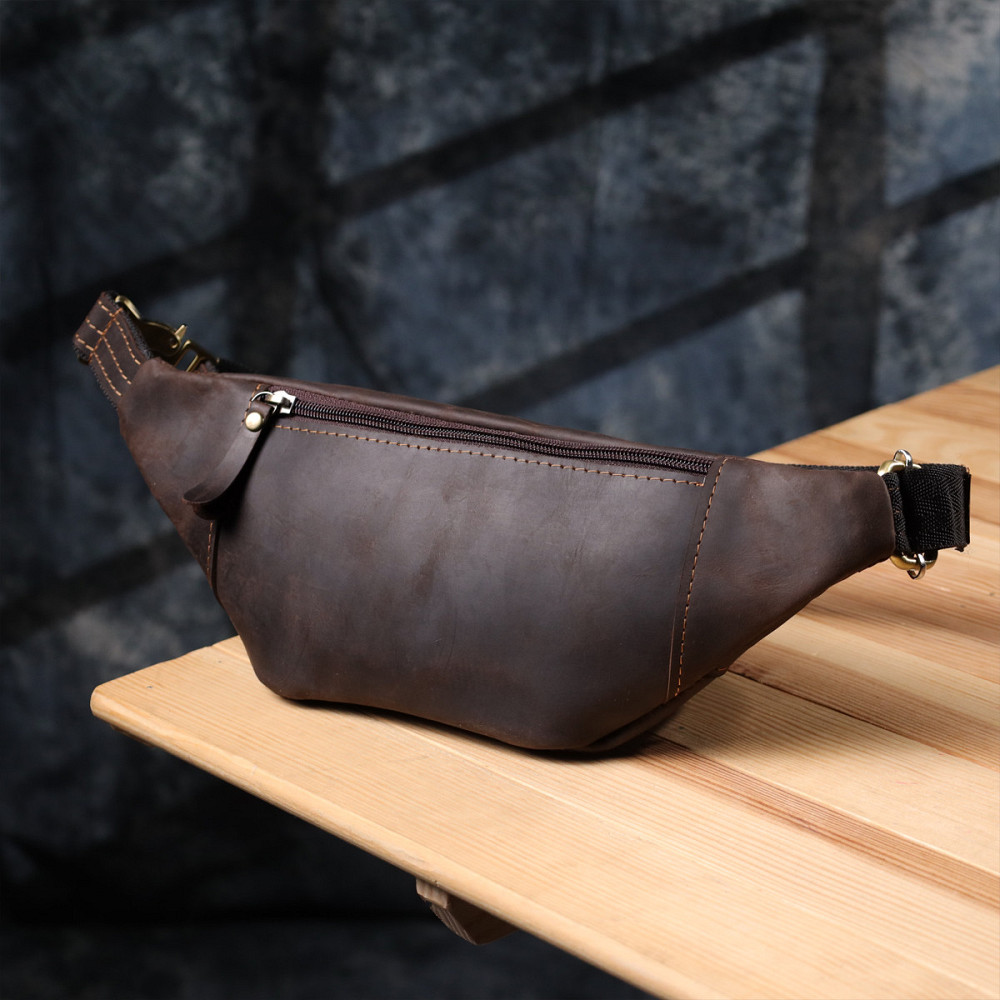 Удобная сумка-бананка для мужчин из натуральной винтажной кожи Shvigel 23121 Коричневый Киев - изображение 9