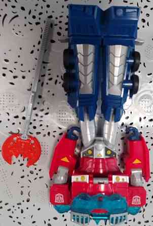 Трансформери бамблбі, оптімус прайм, грімлок. Киев