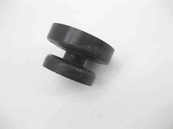 Mercedes-Benz  A2118800030 Бічна напрямна переднього бампера E-class W211 E-class S211 Одесса