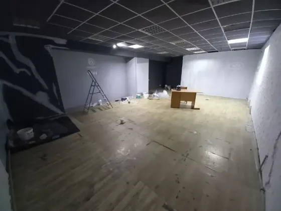 Оренда офісу в центрі міста. Перший поверх, після косметичного ремонту. Дніпро