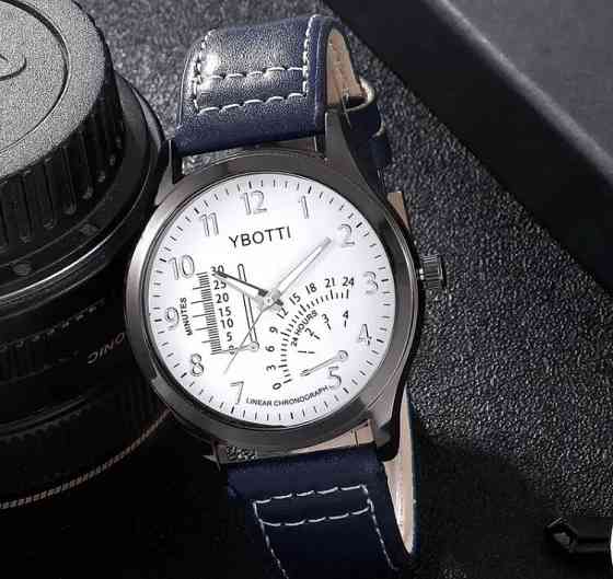 Подарочный набор для мужчин: наручные часы с 4 ориг. браслетами- диам 4см, длин 24см, шир рем 2см, без коробки Киев