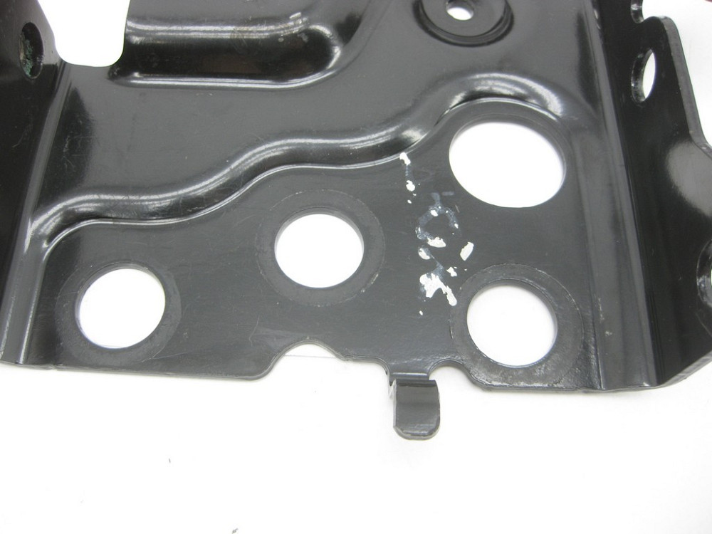 Mercedes-Benz  A1176200200 Кронштейн на передньому лівому лонжероні CLA C117 GLA X156 Одесса - изображение 9