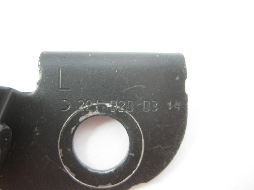 Mercedes-Benz  A2219200314 Лівий кронштейн спинки заднього сидіння S-Class W221 W222 Одесса - изображение 6