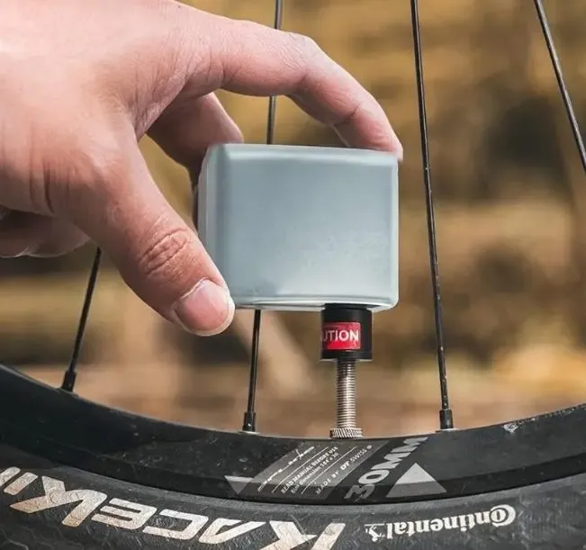 Портативный электрический насос ROCKBROS AS1 Mini с высоким давлением, с наконечником для вентиля FV/AV, для дорожных и горных велосипедов Коломыя - изображение 1