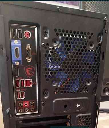 Комплект ПК із монітором, клавіатурою та мишкою

Монітор: 27" Samsung SyncMaster S27f358 Київ