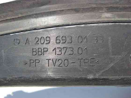 Mercedes-Benz  A2096930133 Накладка отвору багажника ліва CLK C209 Одеса