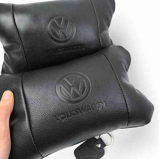 Набір шкіряних подушок 2шт - Volkswagen на підголовник у машину, UK-887 Автомобільна подушка Київ