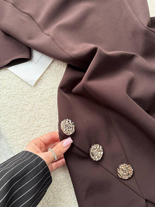 Жіноче базове мініплаття з декоративними ґудзиками креп костюмка Шоколадний, 42/44 Одеса - фото 6