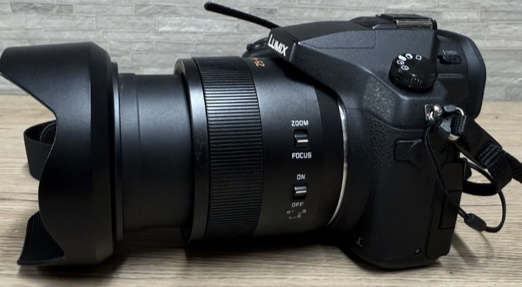 Фотоаппарат Panasonic Lumix DMC- FZ1000 Объектив 25-400mm Киев - изображение 1