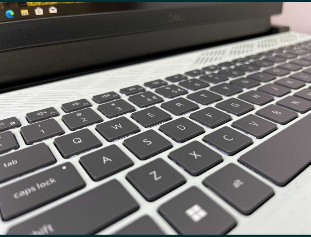 DELL G15 Ryzen 7 6800H RTX 3050Ti 4Gb 512Gb RAM 16 Gb DDR5 Ноутбук Київ - фото 3