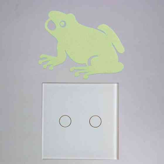 Наклейка на вимикач "Жаба" Київ