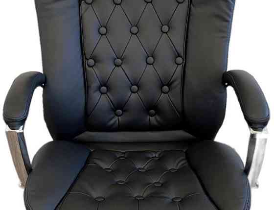 Офисное кресло руководителя Tehforward Cezar хром Anyfix Черный Киев