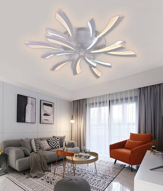 Люстра світлодіодна акрилова Sirius 6042-9 WT 92W Київ - фото 2