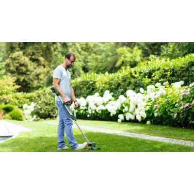 Триммер садовый Bosch UniversalGrassCut 18V-260 1х2.5Ah, 26см, 2.3кг (0.600.8C1.D03) Винница