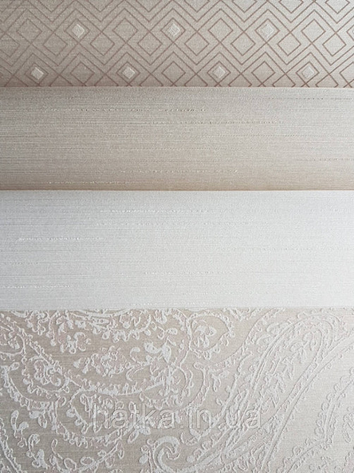 Текстильні шпалери на флізеліновій основі Cador Rasch Textil 086750 вензелі бежево-рожеві Київ - фото 2