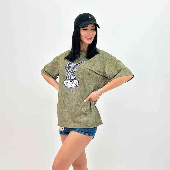 Летняя женская футболка 