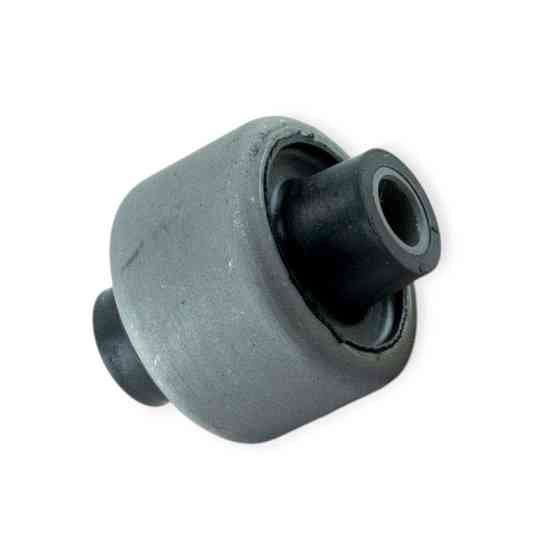 Сайлентблок заднього Toyota Avensis T27 в цапфу важеля Мукачево