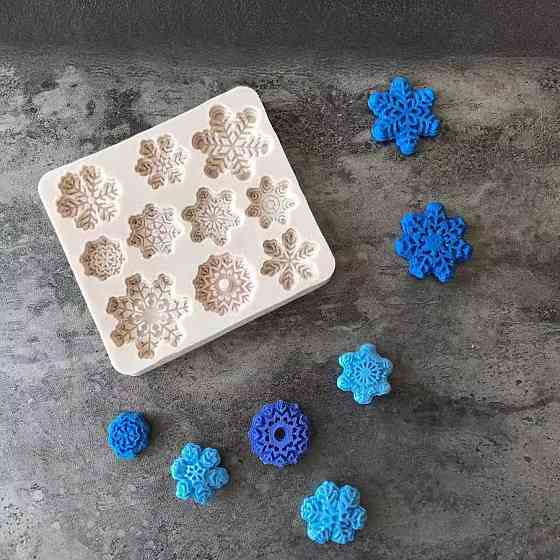 Молд силиконовый Снежинки 78 на 88 мм бежевый Киев