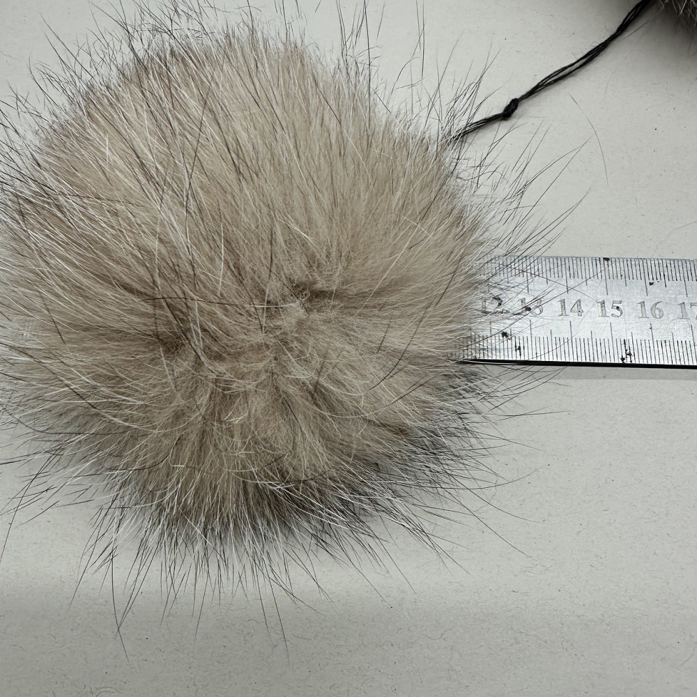 Помпони з натурального хутра блюфрост Молочний Харків - фото 5